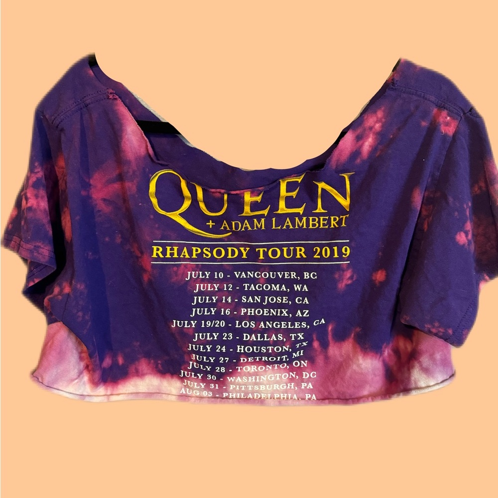Queen (band) Rhapsody tour 2019 crop top. - Picture 2 of 4